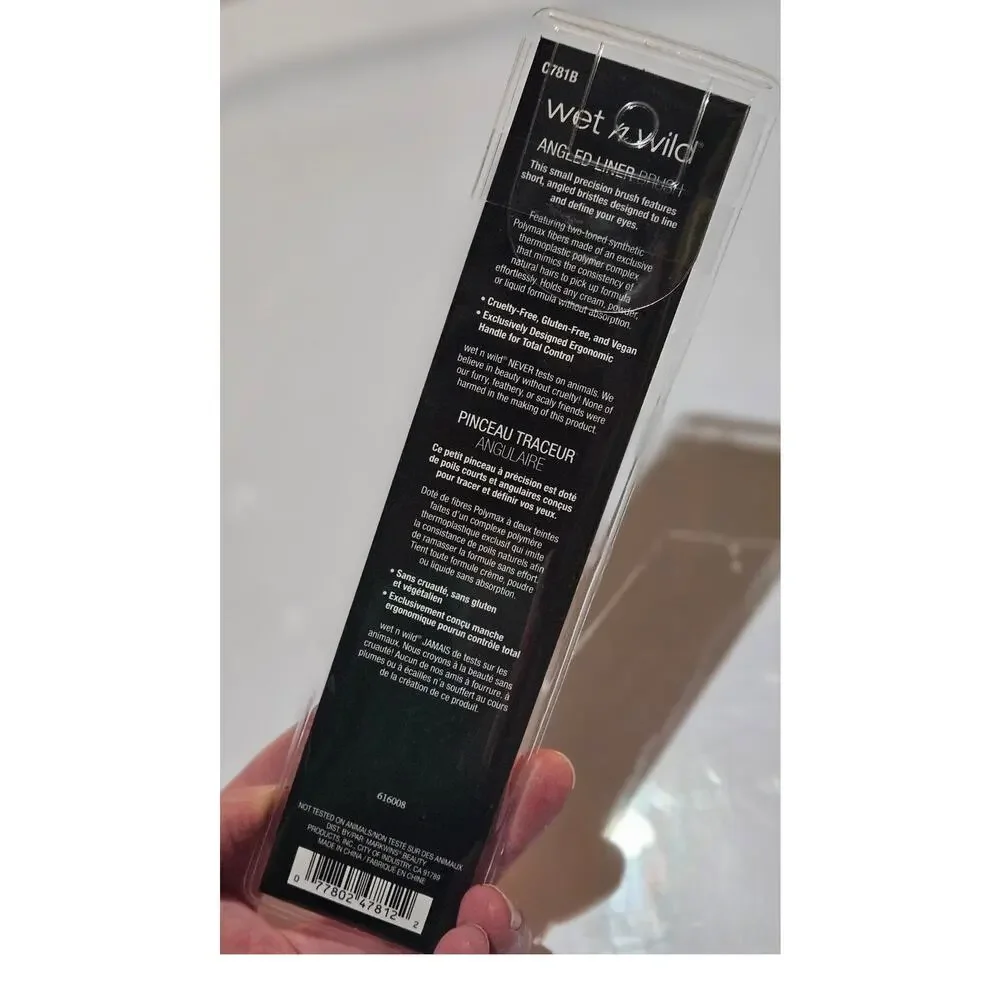 Wet n Wild Angled Liner Brush ~ NEW